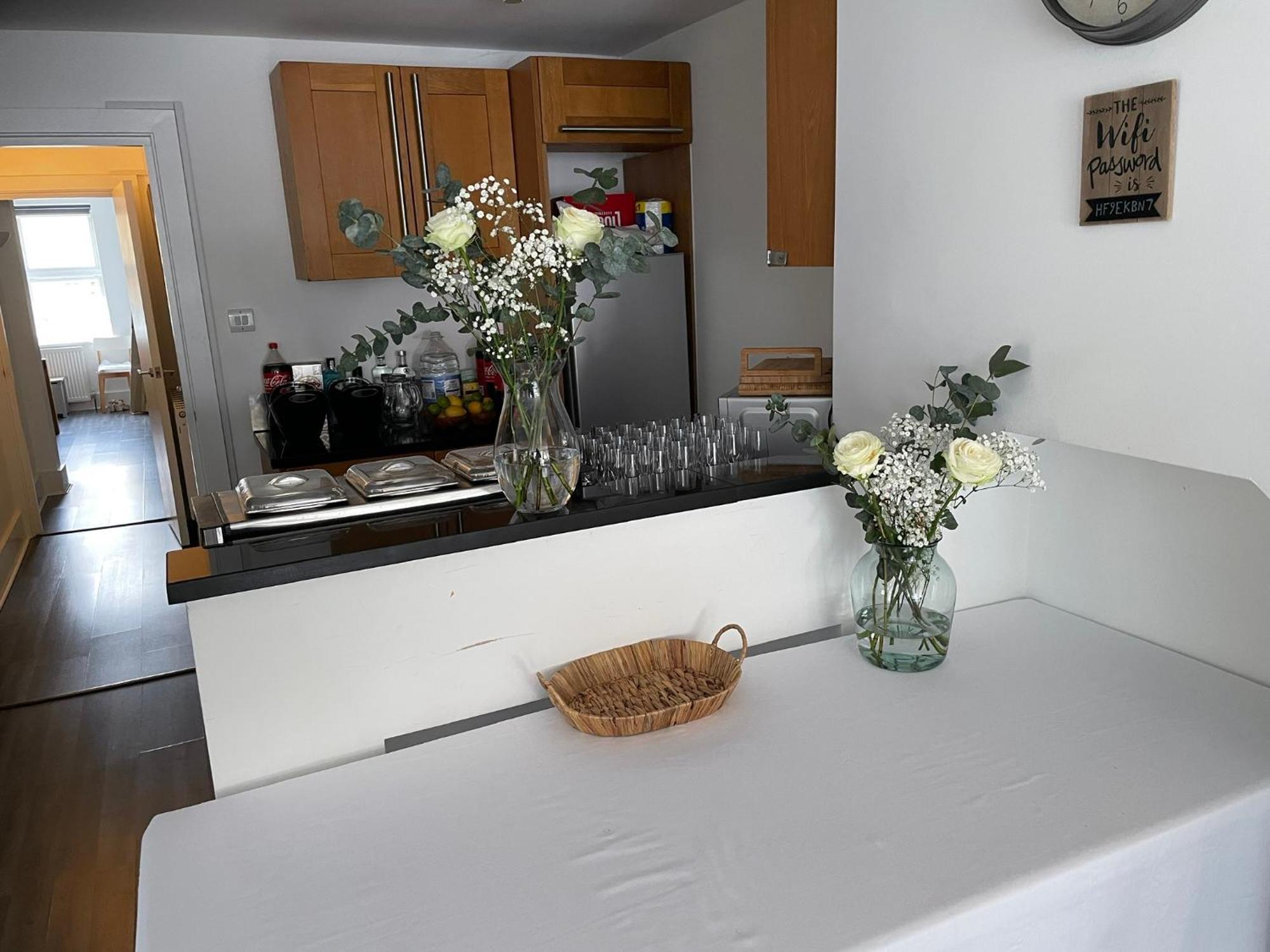 Bournemouth Hot Tub & Sauna Holiday Let Eksteriør billede
