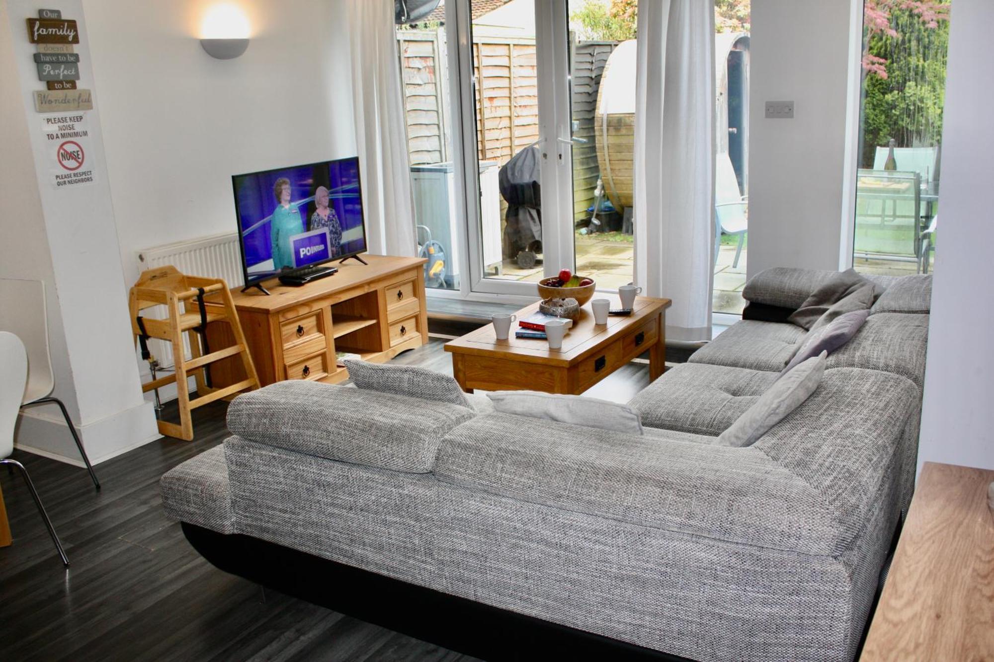 Bournemouth Hot Tub & Sauna Holiday Let Eksteriør billede